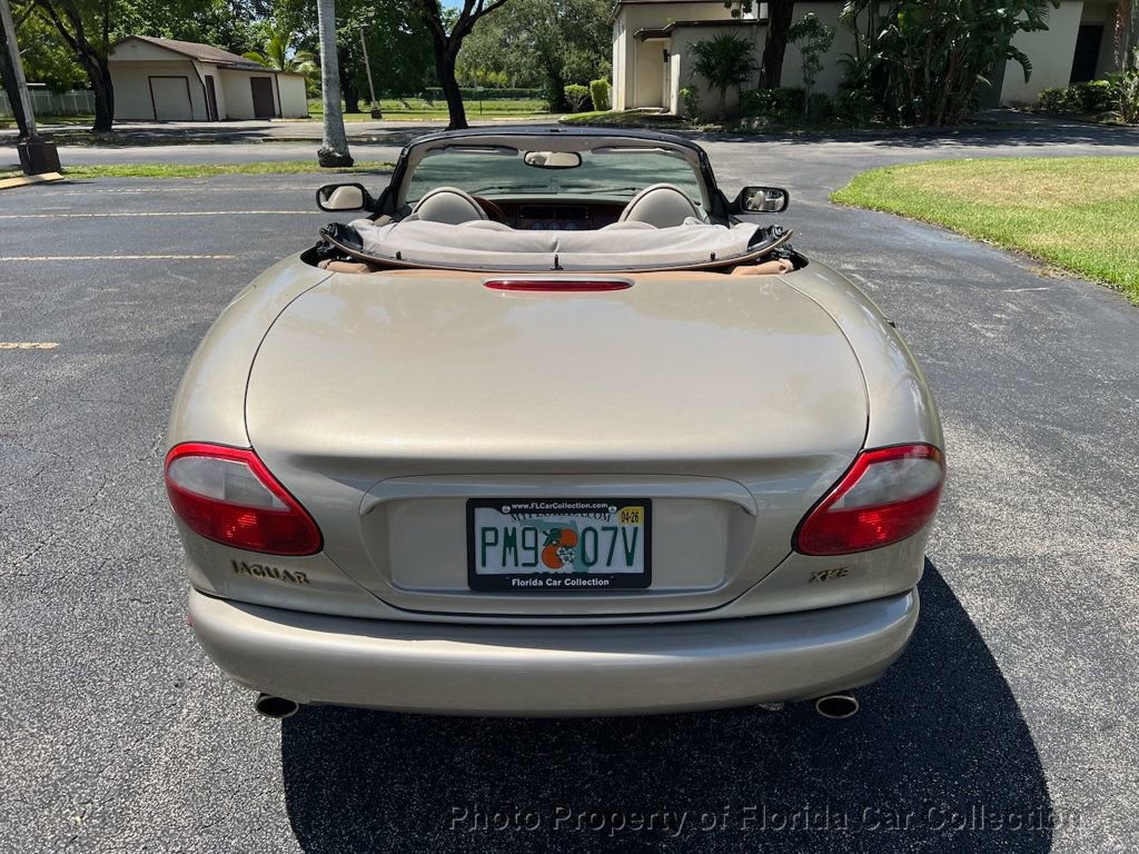 Used 1999 Jaguar XK8 Convertible image 14