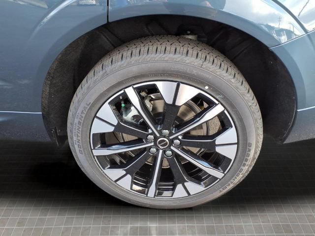 New 2026 Volvo XC60 T8 Plus w/ Protection Package Premier AWD/4WD image 8