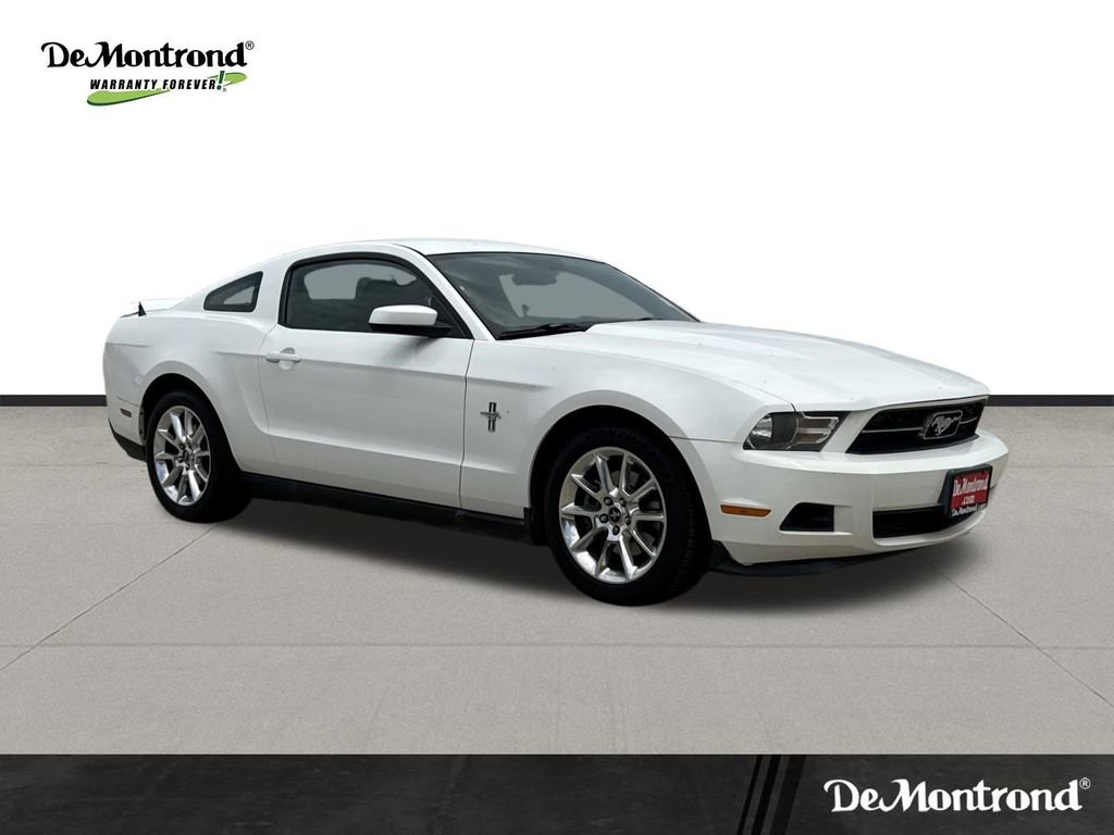 Used 2011 Ford Mustang Premium w/ Electronics Pkg image 3