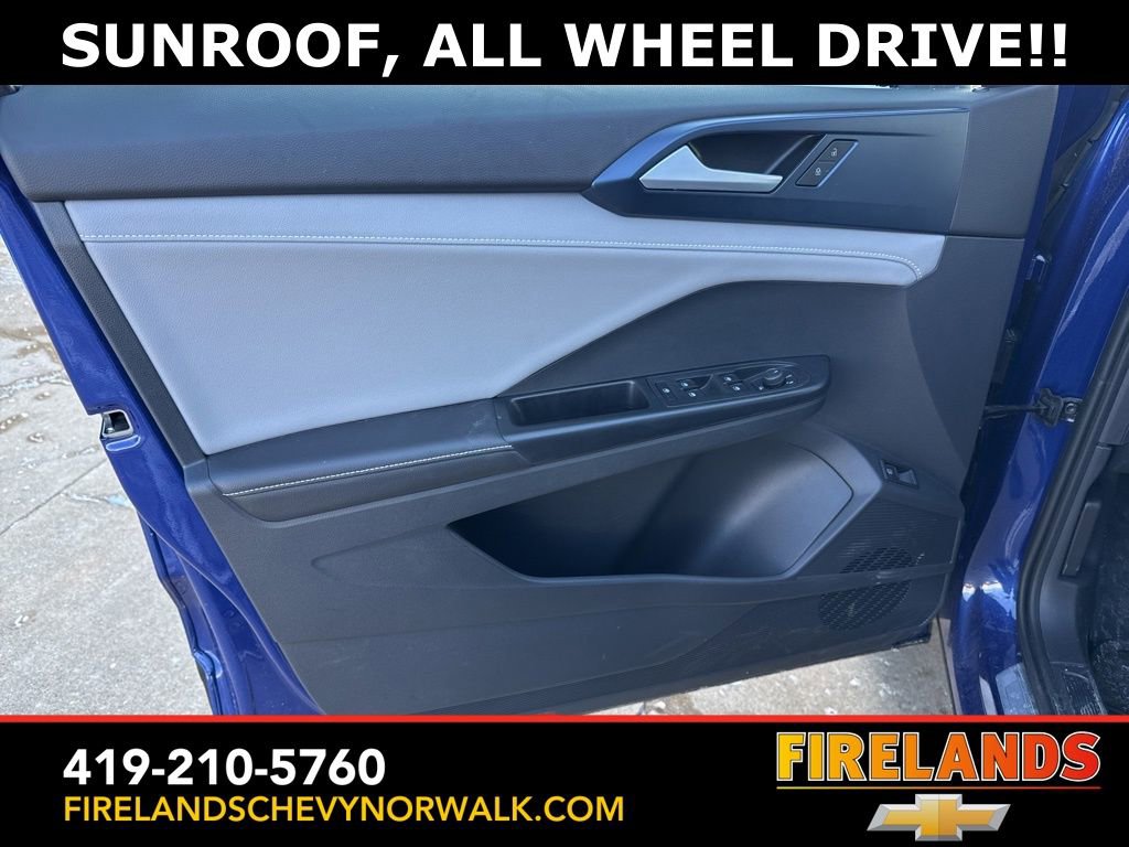 Used 2024 Volkswagen Taos SE w/ Panoramic Sunroof Package image 14