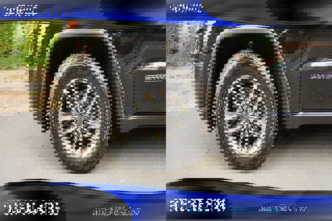 Used 2020 Jeep Grand Cherokee Laredo w/ Quick Order Package 2BN North image 4