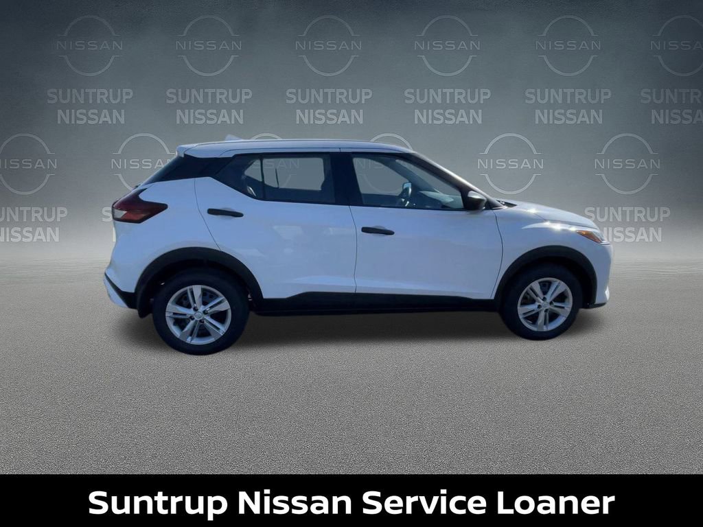 New 2025 Nissan Kicks Play S image 10