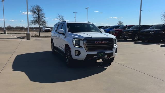 Used 2024 GMC Yukon XL AT4 w/ Technology Package image 4