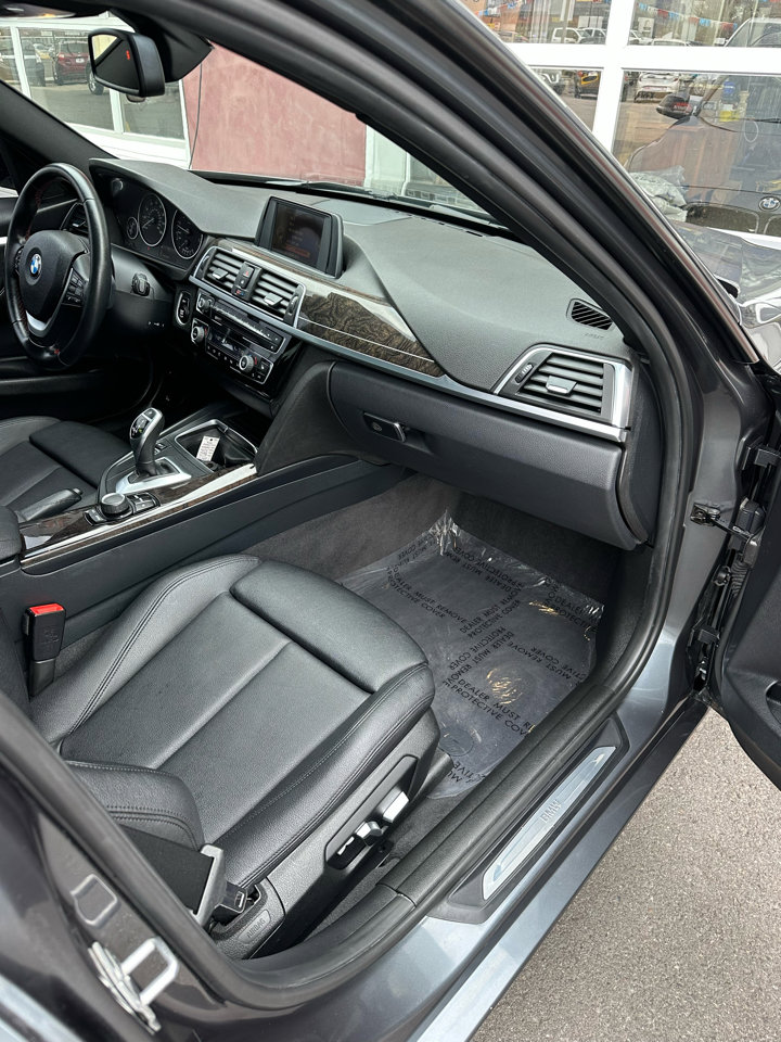 Used 2016 BMW 328i xDrive Sedan image 18