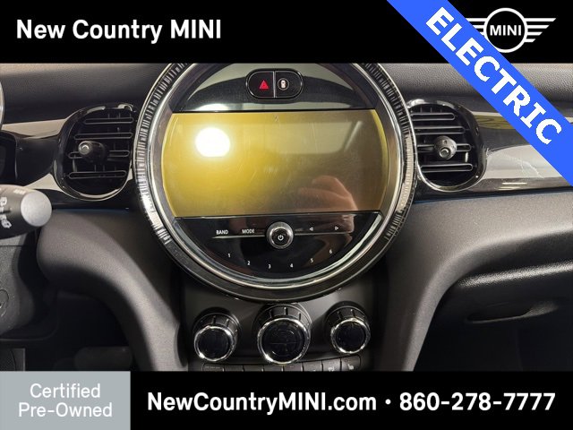 Certified 2024 MINI Cooper SE image 20
