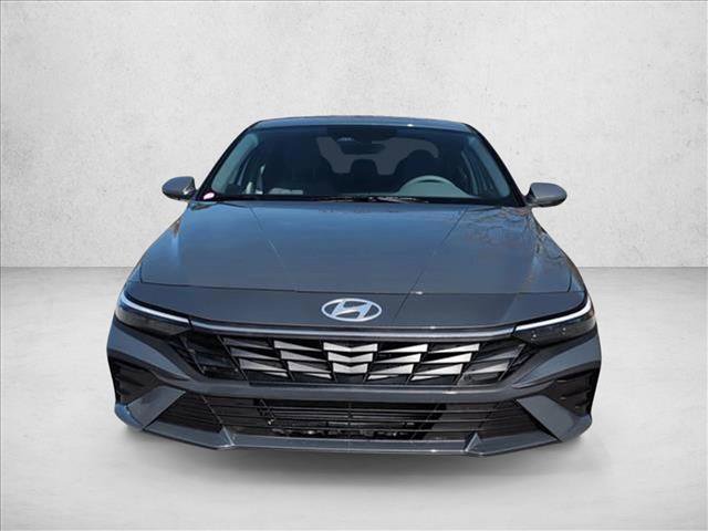 New 2026 Hyundai Elantra SE image 6