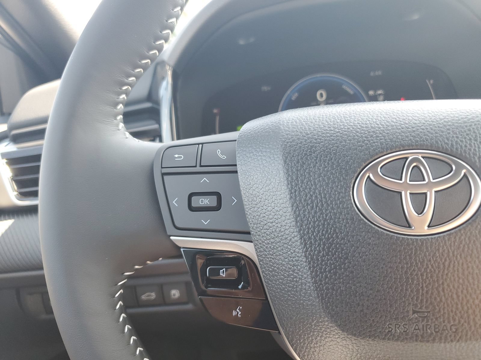 New 2026 Toyota Camry SE w/ Convenience Package FWD image 21