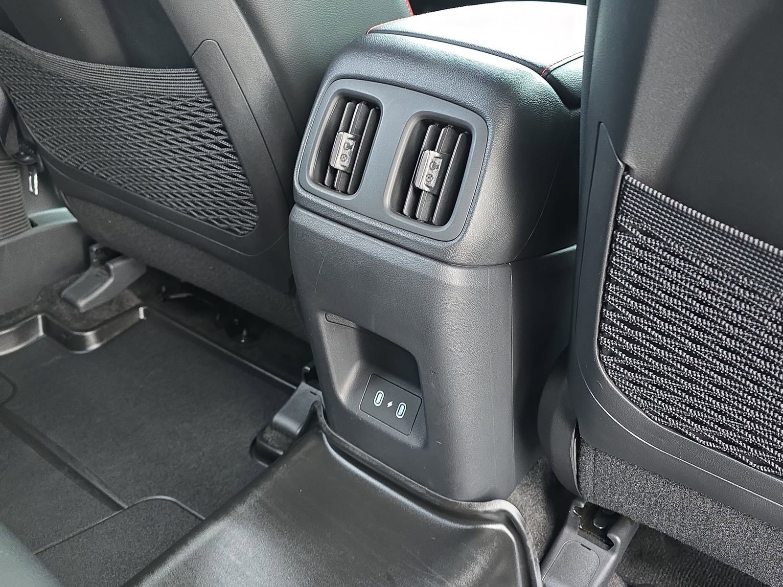 Used 2025 Hyundai Tucson N Line image 14