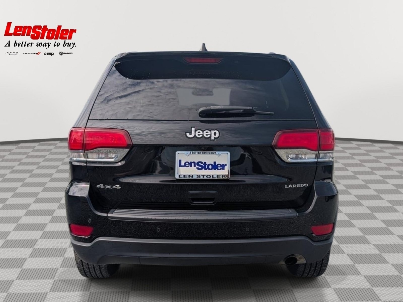 Used 2021 Jeep Grand Cherokee Laredo AWD/4WD image 4