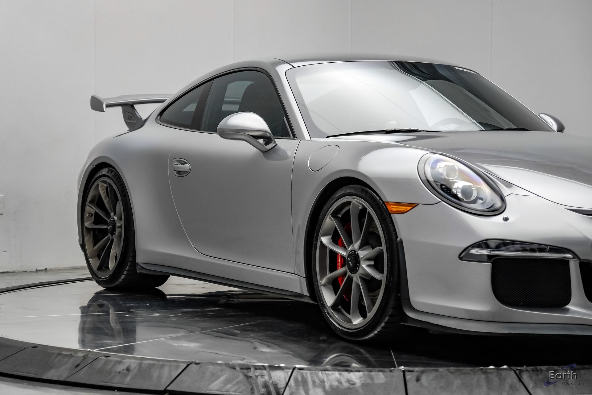 Used 2015 Porsche 911 GT3 RWD image 27