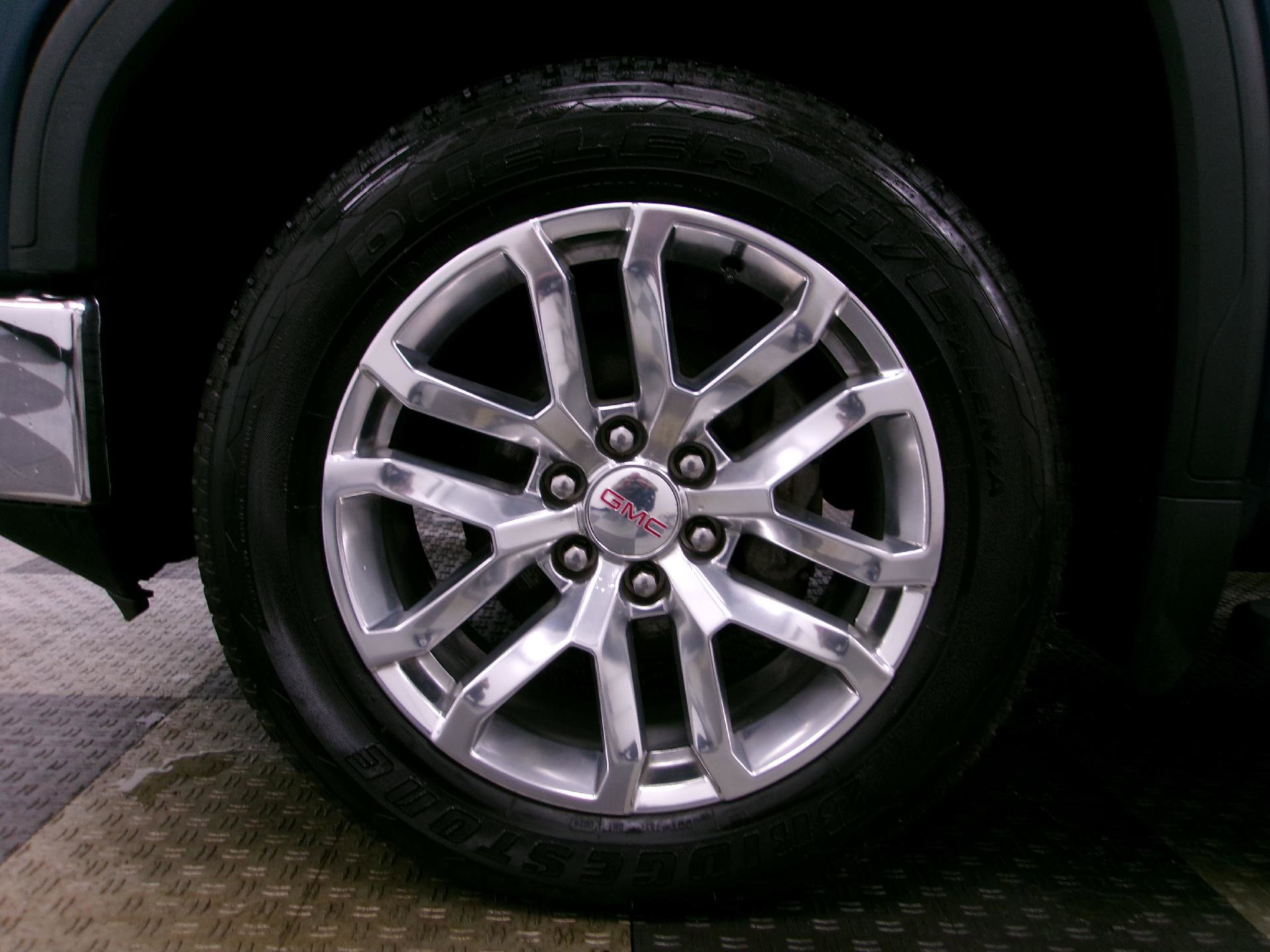 Used 2019 GMC Sierra 1500 SLT w/ SLT Premium Plus Package image 17