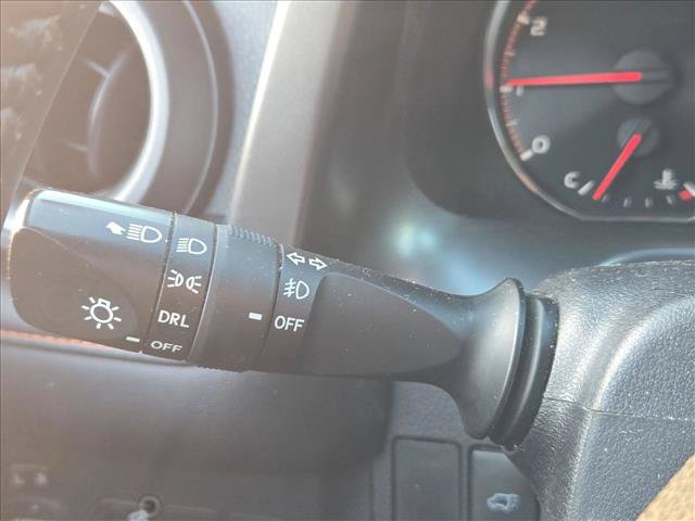 Used 2016 Toyota RAV4 SE FWD image 15