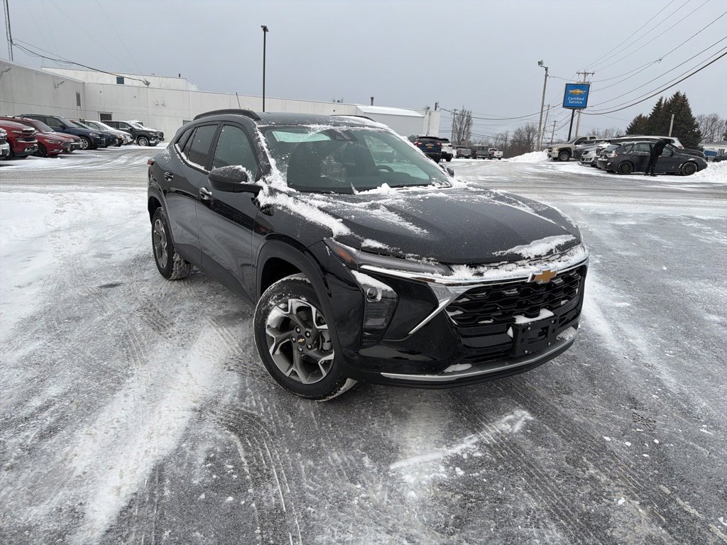 New 2026 Chevrolet Trax LT w/ Driver Confidence Package