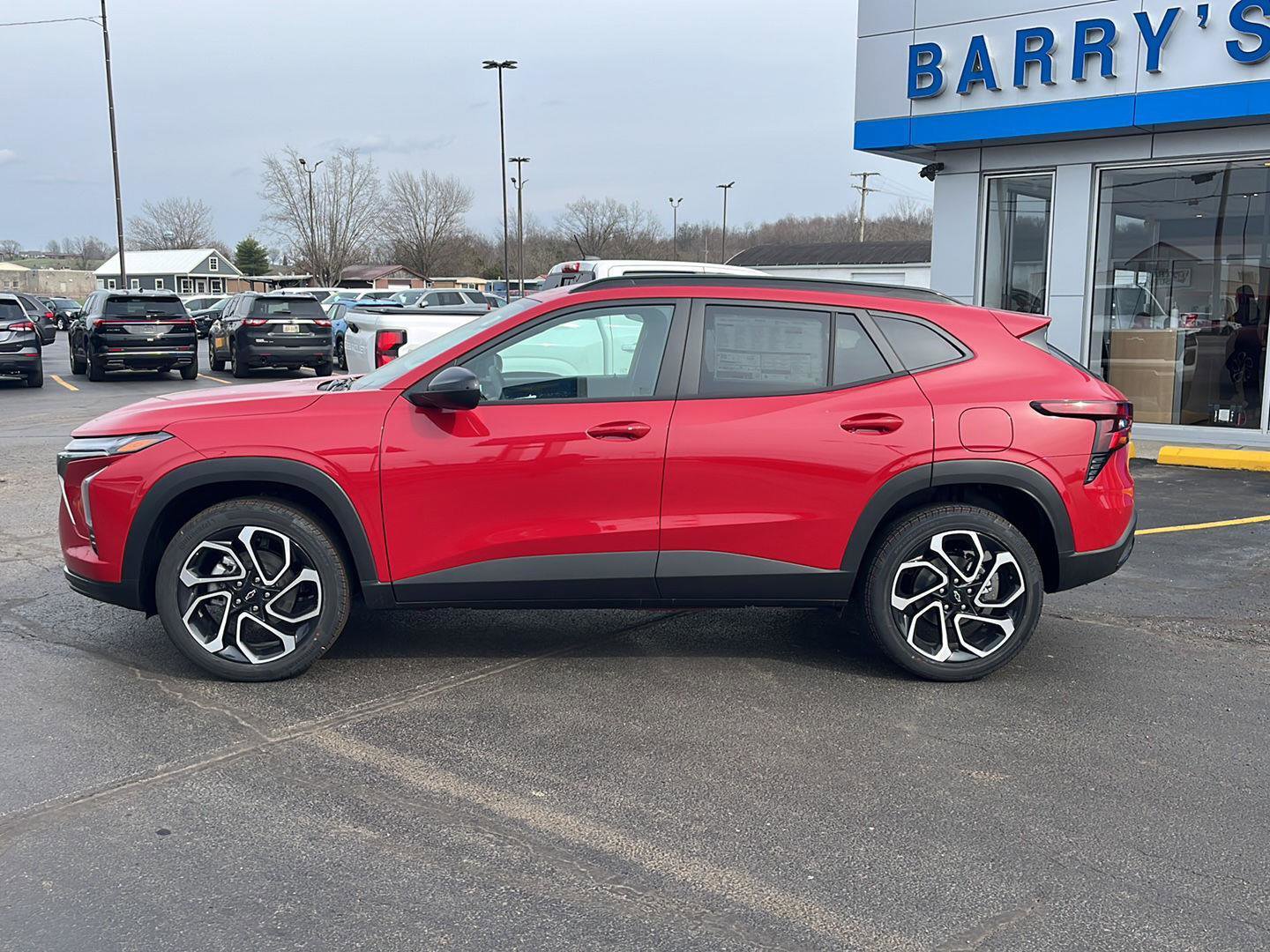 New 2026 Chevrolet Trax RS w/ Driver Confidence Package image 2