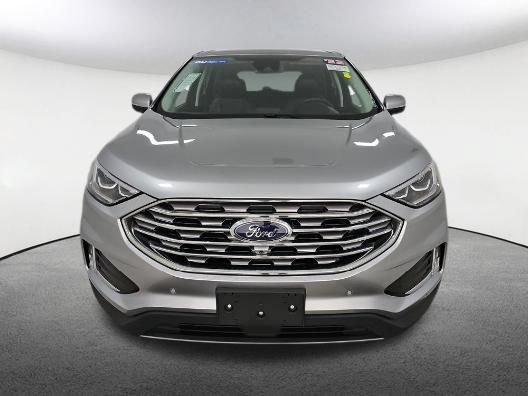 Used 2022 Ford Edge Titanium w/ Equipment Group 301A AWD/4WD image 2