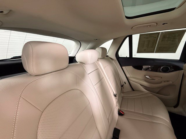 Used 2019 Mercedes-Benz GLC 300 image 31