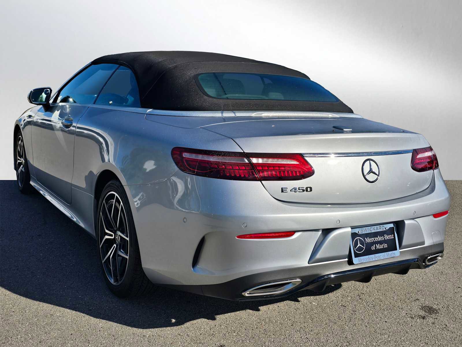 Used 2023 Mercedes-Benz E 450 Cabriolet image 5