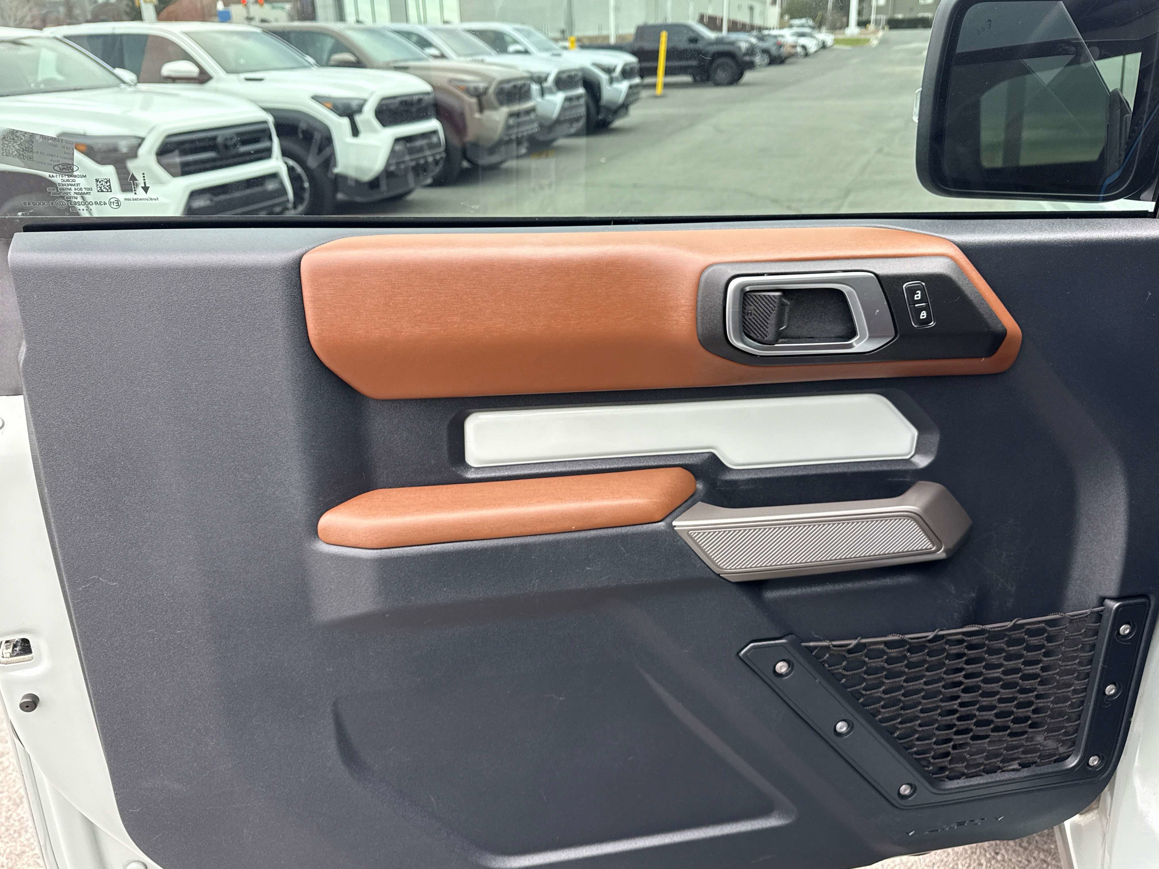 Used 2023 Ford Bronco Outer Banks w/ Sasquatch Package image 12