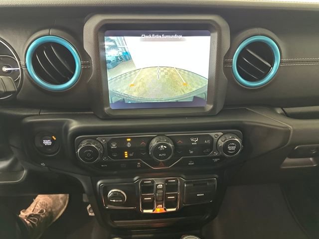 Used 2023 Jeep Wrangler Unlimited Sahara w/ Cold Weather Group image 22