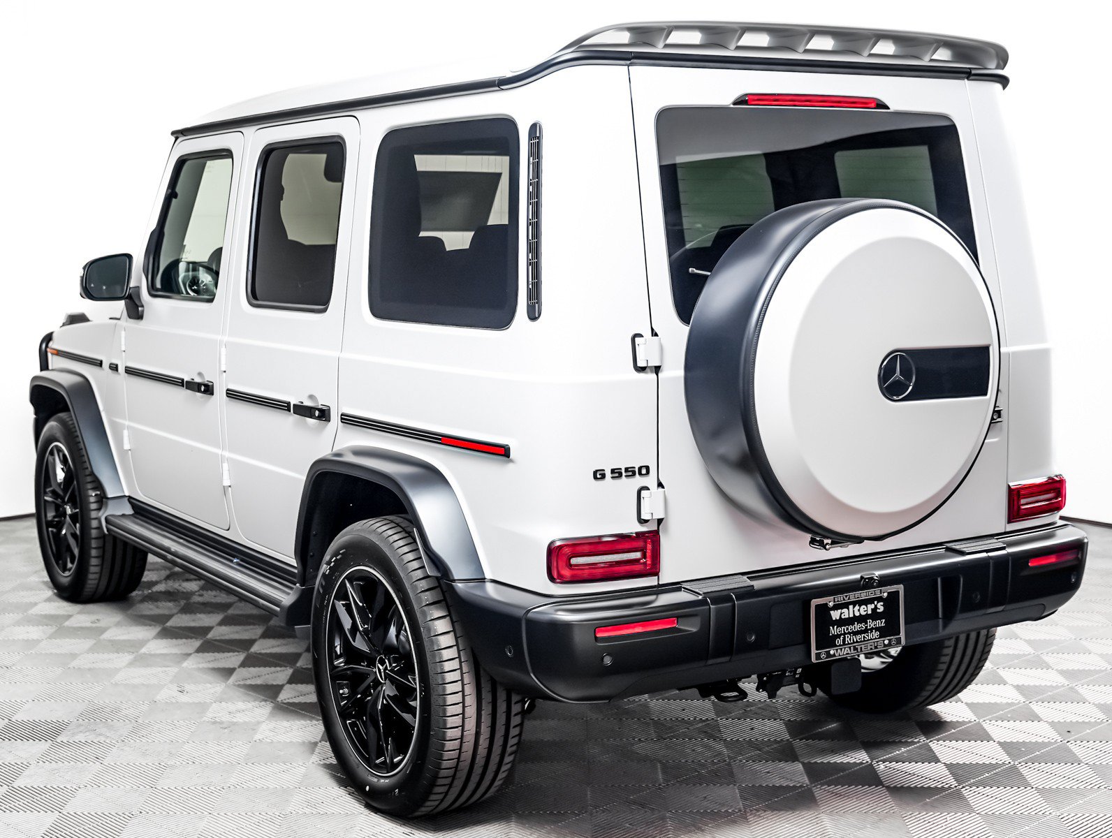 New 2026 Mercedes-Benz G 550 image 2
