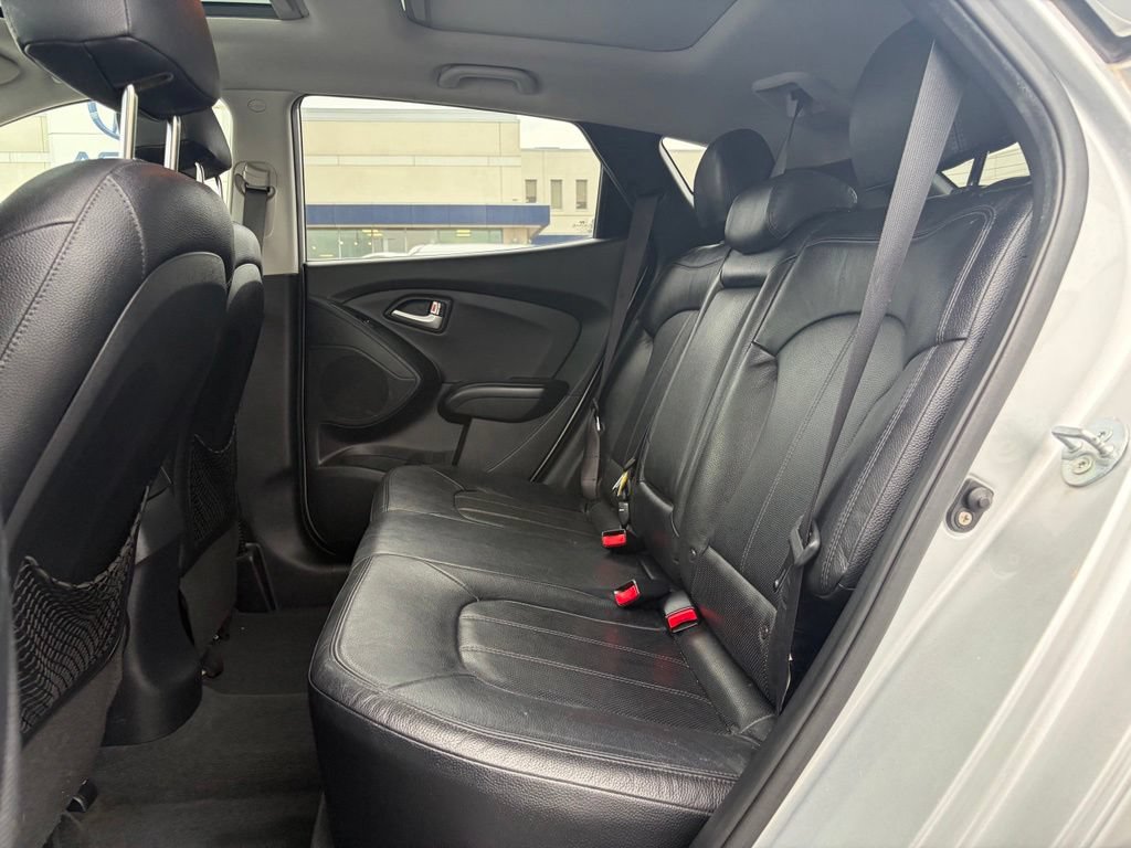 Used 2013 Hyundai Tucson Limited w/ Premium Pkg AWD/4WD image 24