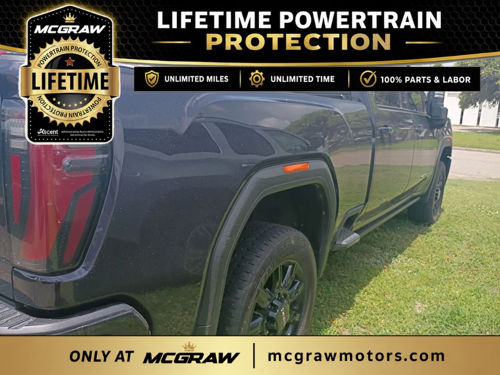Used 2025 GMC Sierra 2500 AT4 w/ AT4 Premium Plus Package AWD/4WD image 11