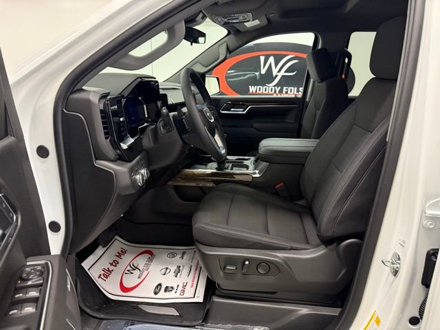 New 2026 GMC Sierra 1500 Elevation image 9