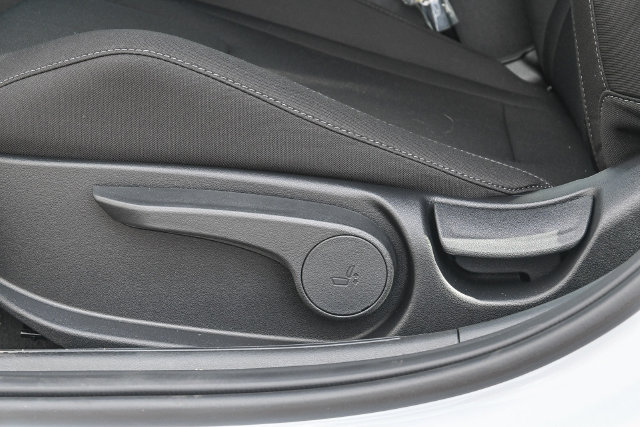 Used 2026 Hyundai Elantra Sport FWD image 23