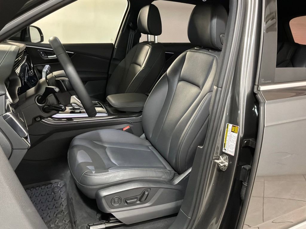 Certified 2025 Audi Q7 3.0T Premium Plus w/ Premium Plus Package image 8