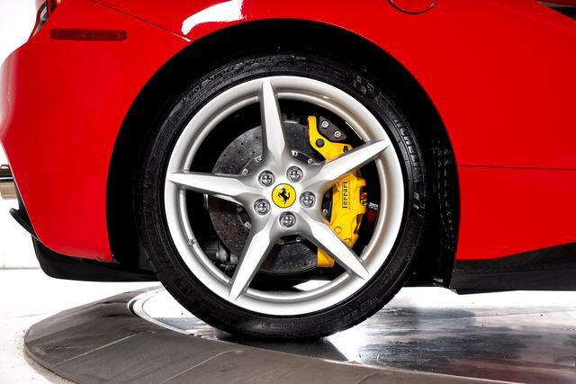 Certified 2018 Ferrari 488 GTB RWD image 20