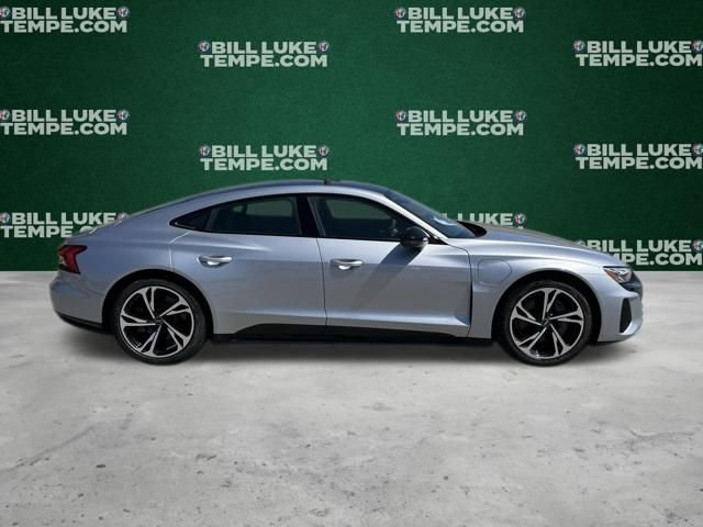 Used 2022 Audi e-tron GT Premium Plus w/ Performance Package AWD/4WD image 4