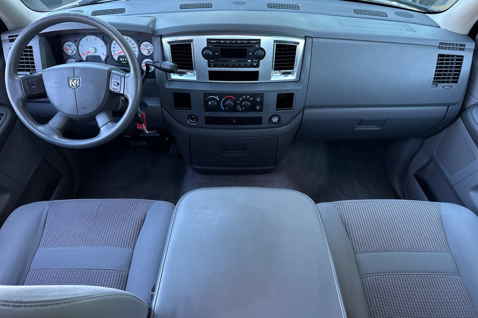 Used 2007 Dodge Ram 2500 Truck SLT w/ Trailer Tow Group RWD image 14