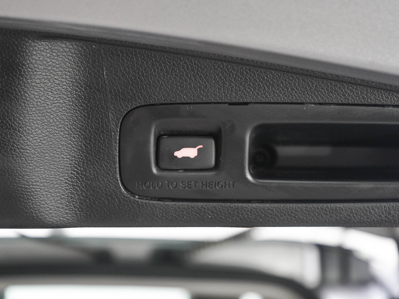 Used 2018 Honda CR-V EX-L image 17