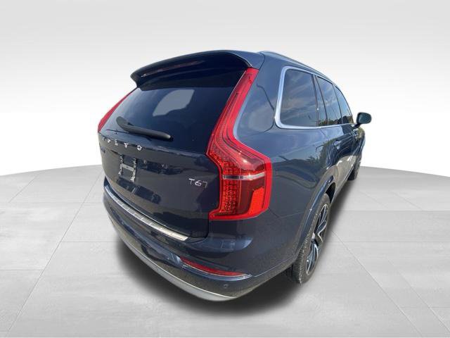 Used 2022 Volvo XC90 T6 Momentum w/ Advanced Package AWD/4WD image 12
