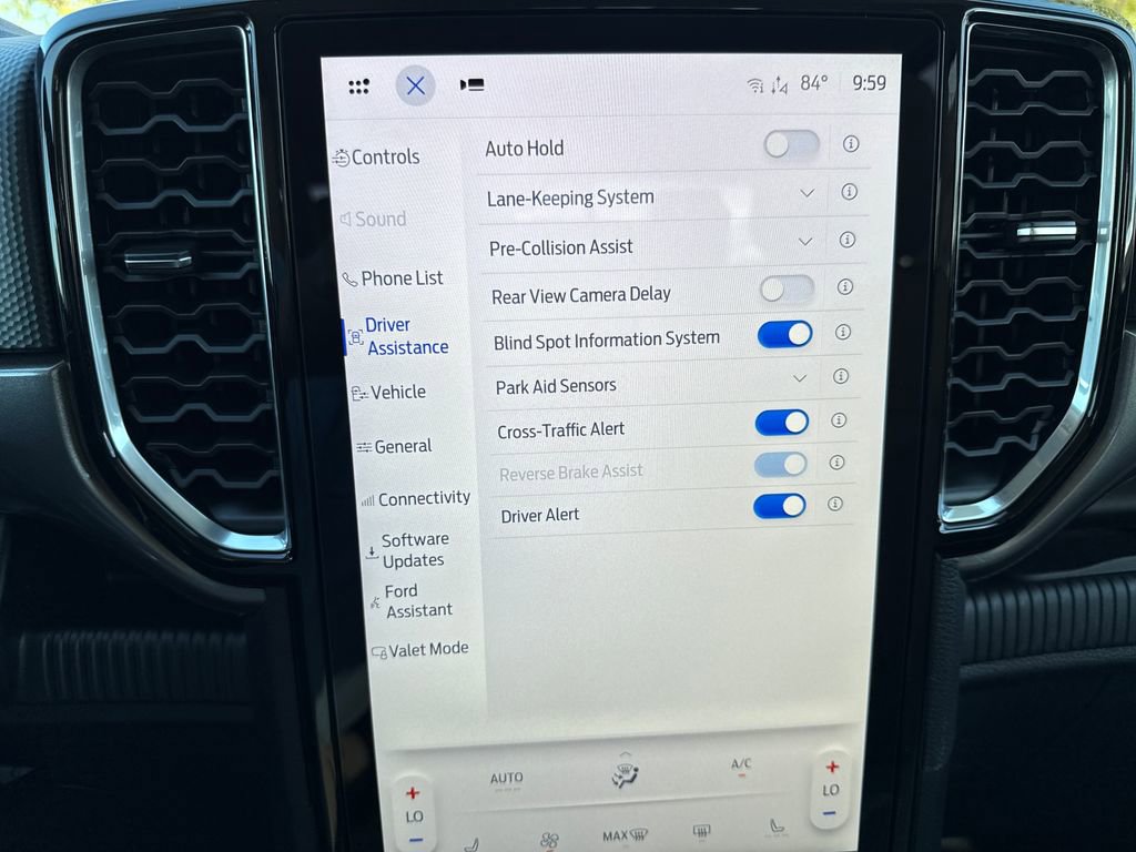 New 2025 Ford Ranger XLT w/ Equipment Group 301A High image 26