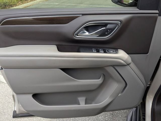 Used 2022 GMC Yukon XL SLE w/ Gmc Pro Safety Plus Package image 29