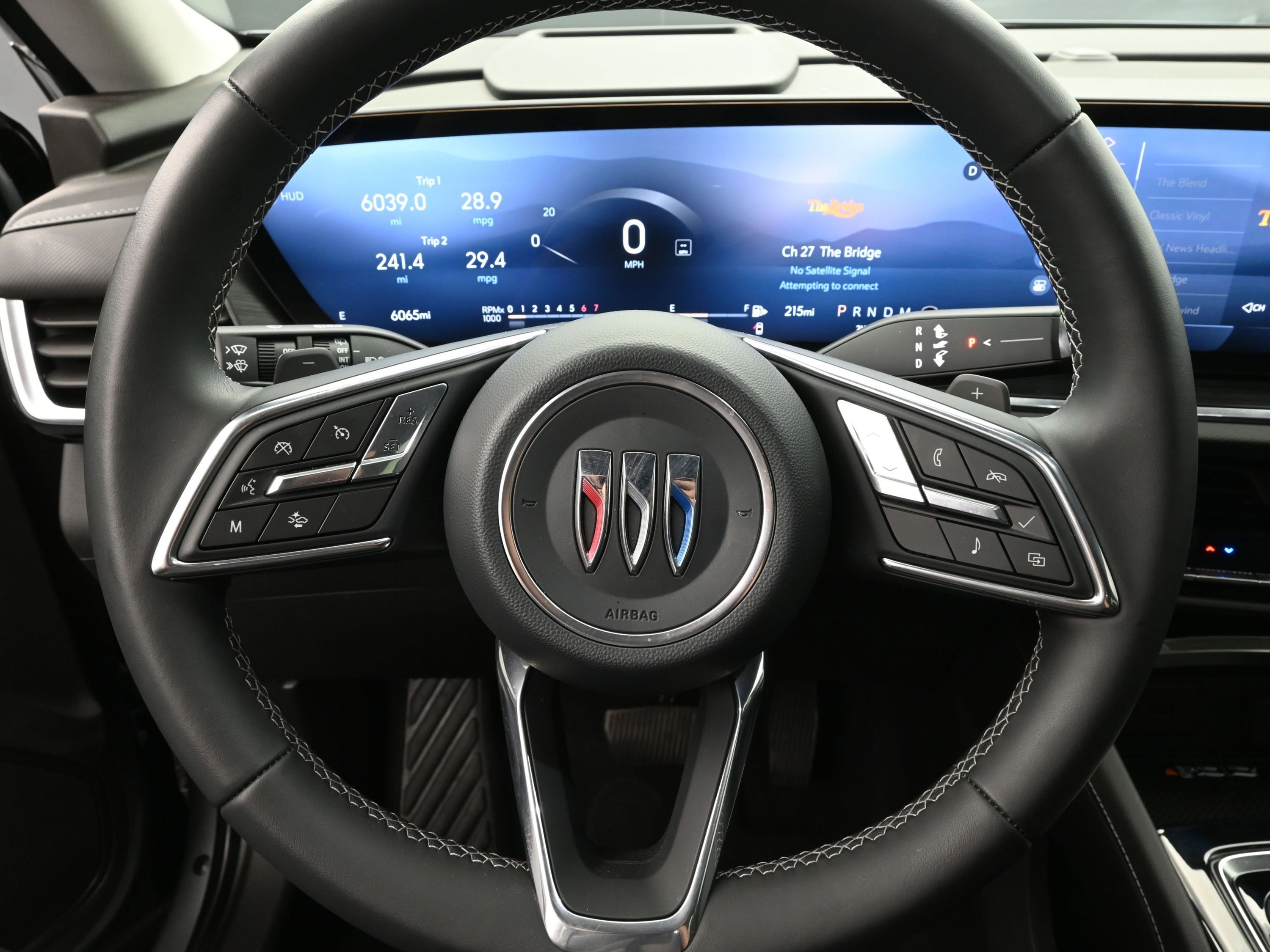 Used 2024 Buick Envision Preferred image 13