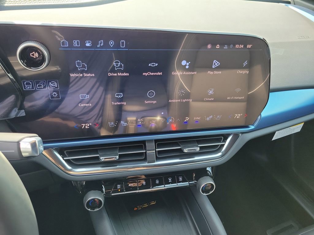 New 2026 Chevrolet Equinox EV LT w/ Convenience Package II FWD image 7