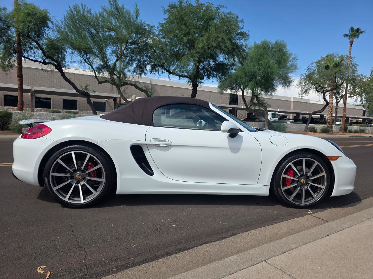 Used 2015 Porsche Boxster S RWD image 28
