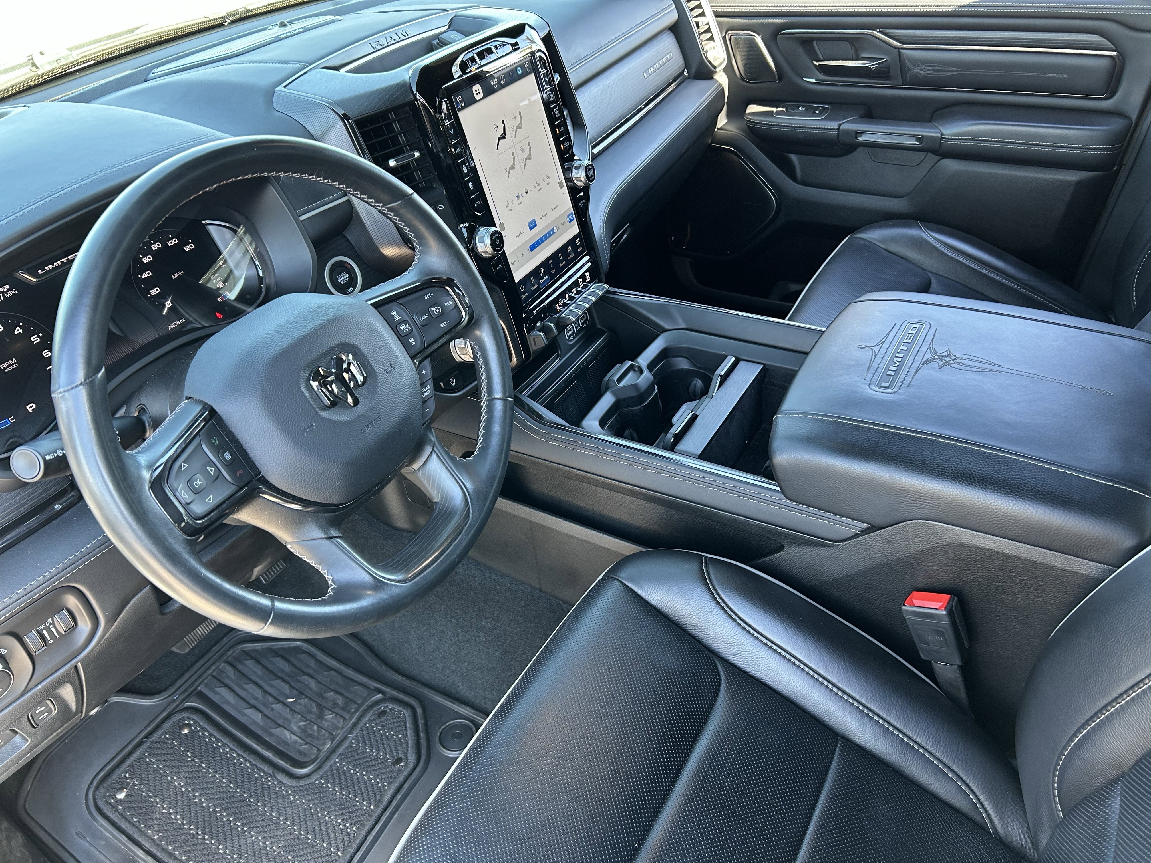 Certified 2023 RAM 1500 Limited image 17