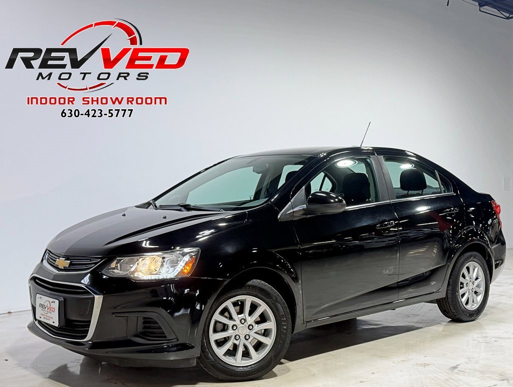Used 2018 Chevrolet Sonic LT image 1