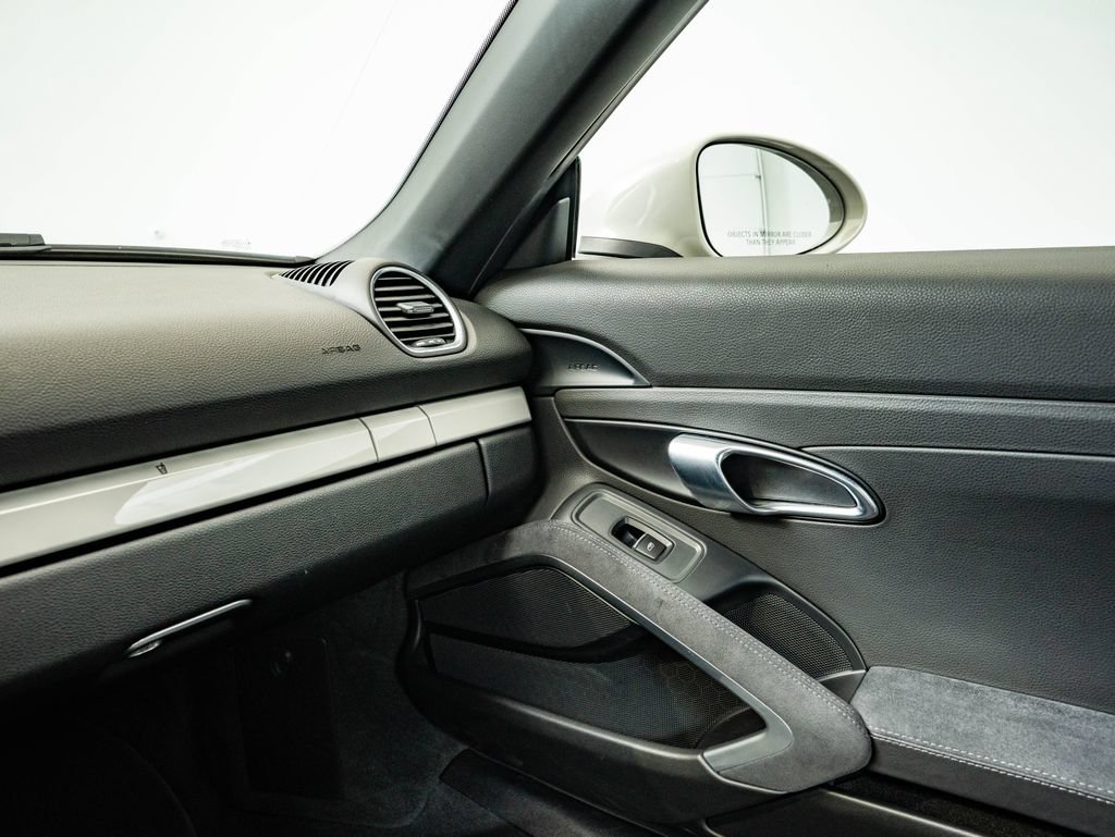 Certified 2019 Porsche 718 Boxster GTS RWD image 37