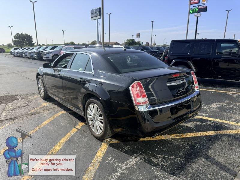 Used 2014 Chrysler 300 AWD w/ Driver Convenience Group image 3