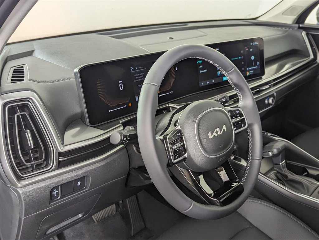 New 2025 Kia Sorento S w/ Panoramic Sunroof Package image 12