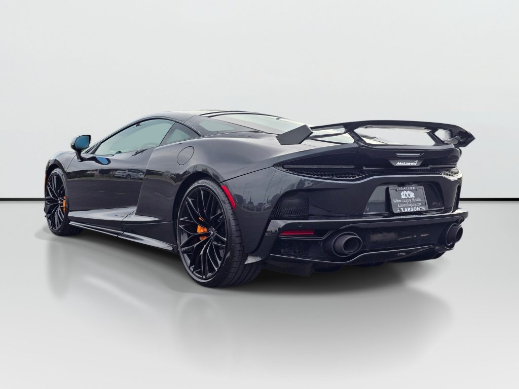 Used 2022 McLaren GT RWD image 3