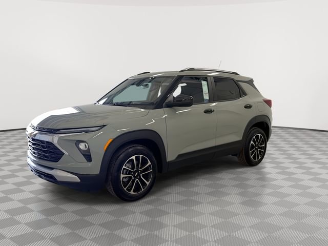 New 2026 Chevrolet TrailBlazer LT w/ Convenience Package FWD image 8