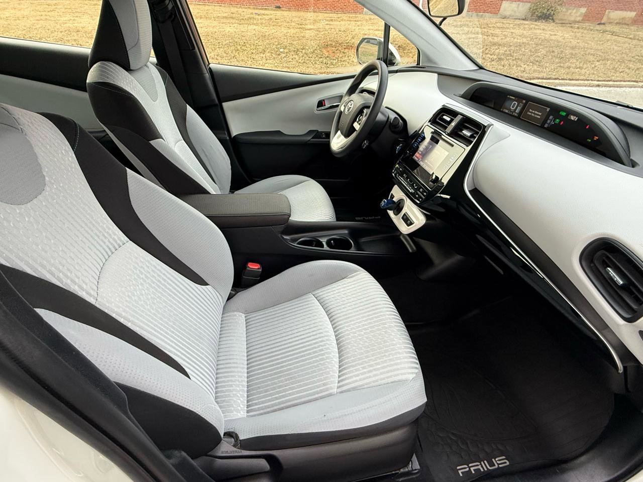 Used 2018 Toyota Prius Two w/ Prius Two Safety Plus Package image 23