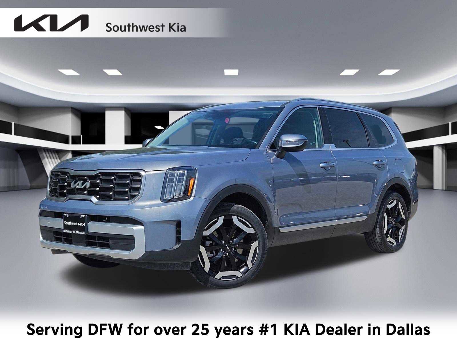 Used 2025 Kia Telluride S image 1