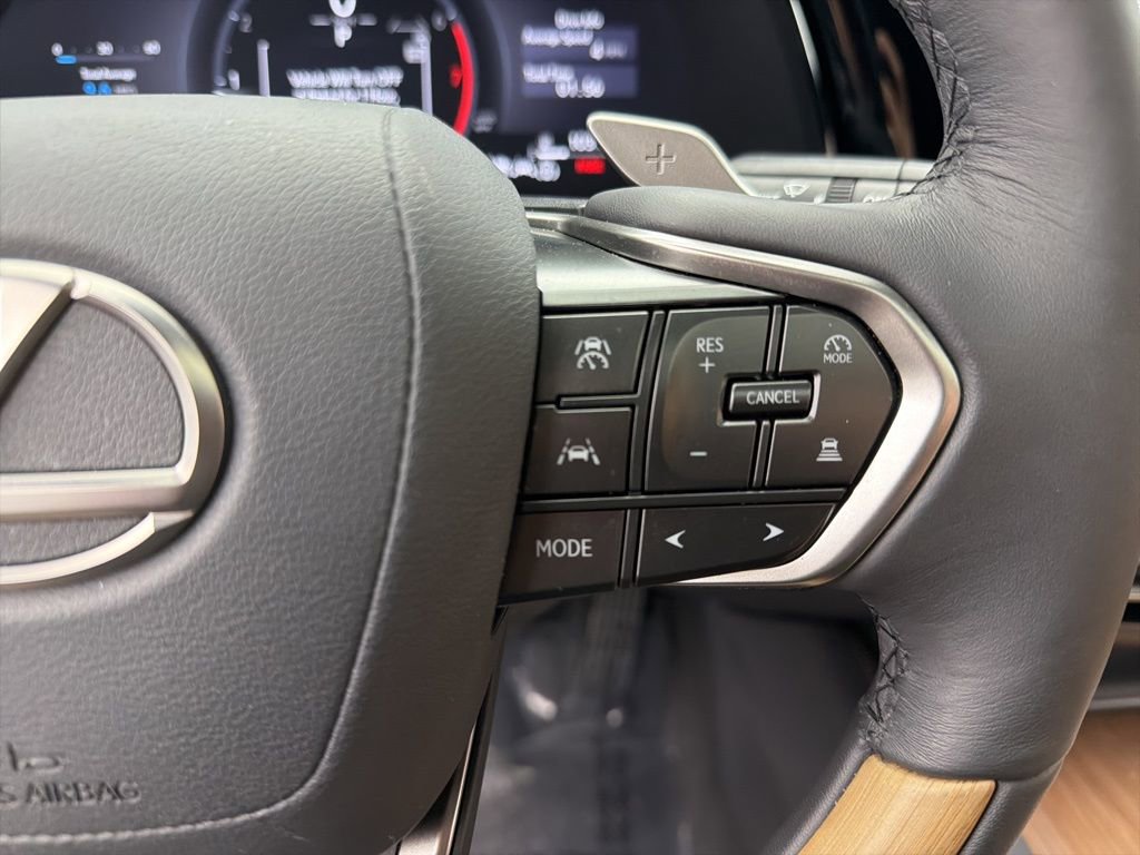 Used 2025 Lexus RX 350 Premium w/ Kick Sensor & Tow Package image 13