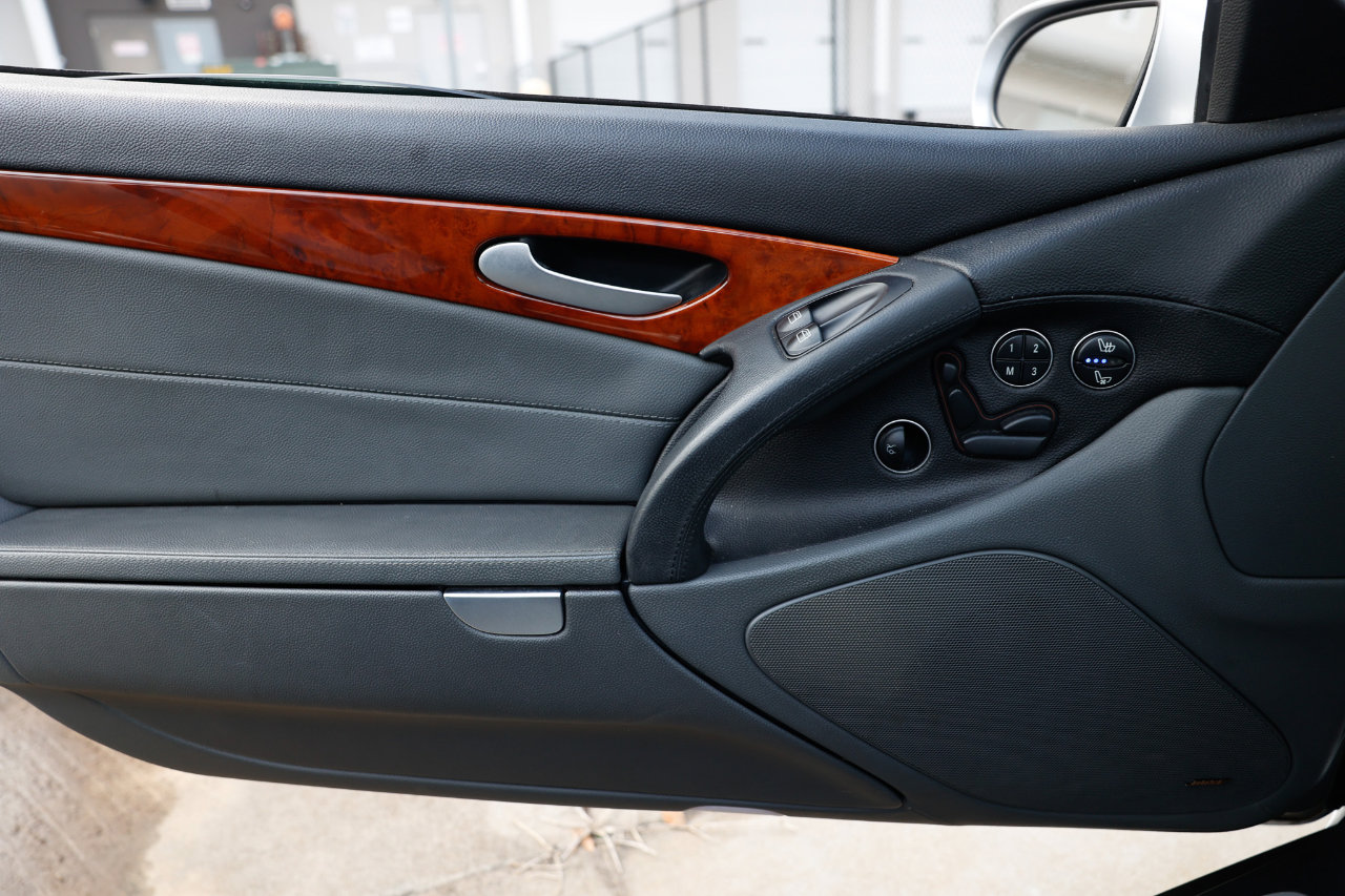 Used 2006 Mercedes-Benz SL 500 image 40